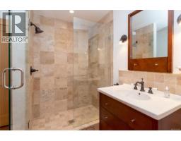 1518 Dallas Rd, Victoria, BC V8S1A3 Photo 41