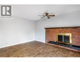 Entrance - 1634 Tasco Close, Saanich, BC V8N5P2 Photo 13