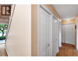 1634 Tasco Close, Saanich, BC V8N5P2 Photo 17