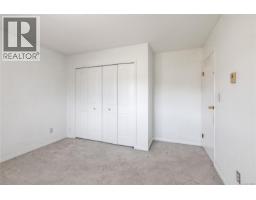 1634 Tasco Close, Saanich, BC V8N5P2 Photo 29
