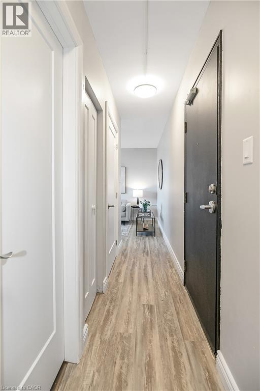 385 MELVIN Avenue Unit# 207, Hamilton — photo 5