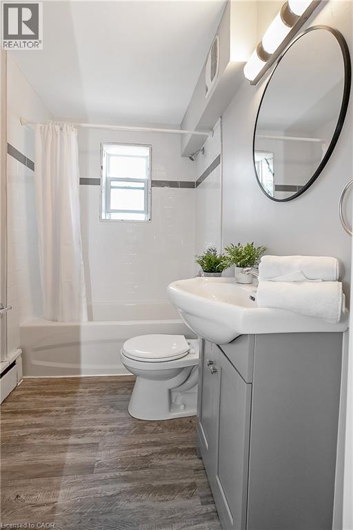 385 MELVIN Avenue Unit# 207, Hamilton — photo 9