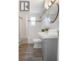 385 Melvin Avenue Unit# 207, Hamilton, ON L8H2K6 Photo 9