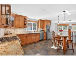 25700 116 Avenue, Maple Ridge, BC V4R1Z6 Photo 11