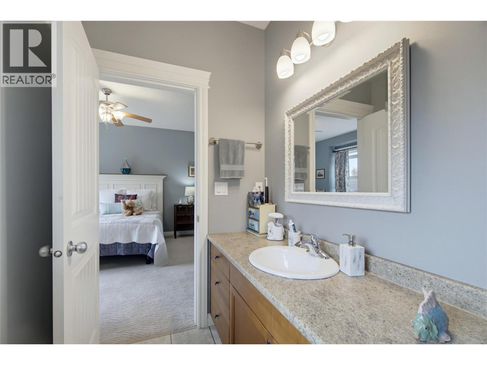 8 2850 7th Avenue Northeast, Salmon Arm