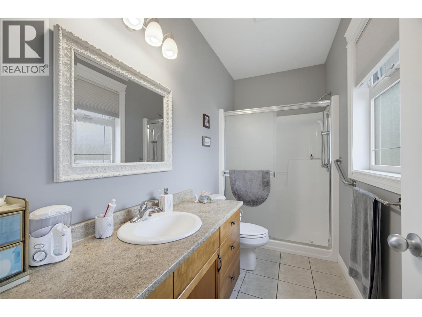 8 2850 7th Avenue Northeast, Salmon Arm