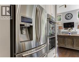 158 Lost Creek Court, Kelowna, BC V1V3B7 Photo 26