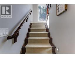 158 Lost Creek Court, Kelowna, BC V1V3B7 Photo 34