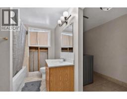 4843 7 Avenue Se, Calgary, AB T2A0A3 Photo 17