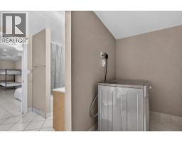 4843 7 Avenue Se, Calgary, AB T2A0A3 Photo 18