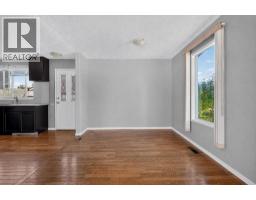 Bedroom - 4843 7 Avenue Se, Calgary, AB T2A0A3 Photo 7