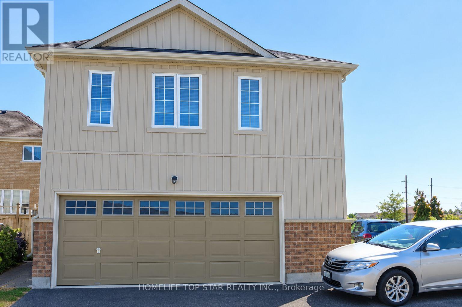 COUCH HOUSE - 29 WOODWAY LANE, Markham (Cornell)