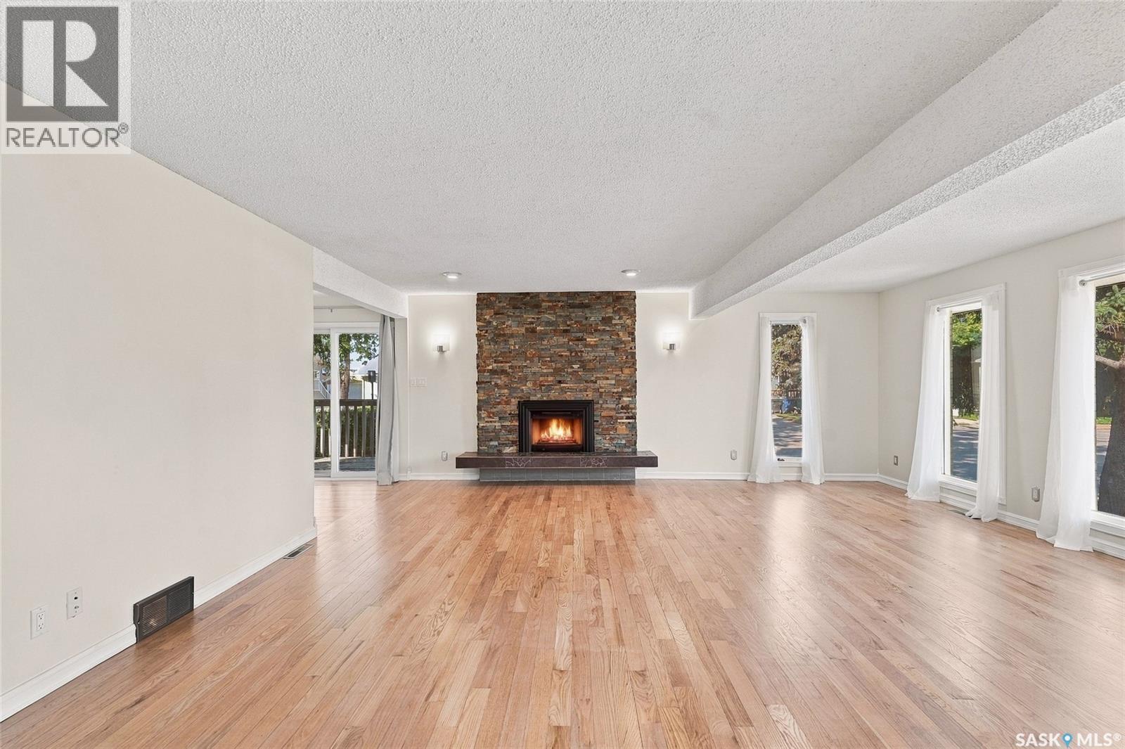 3445 Caen STREET, Saskatoon — photo 6