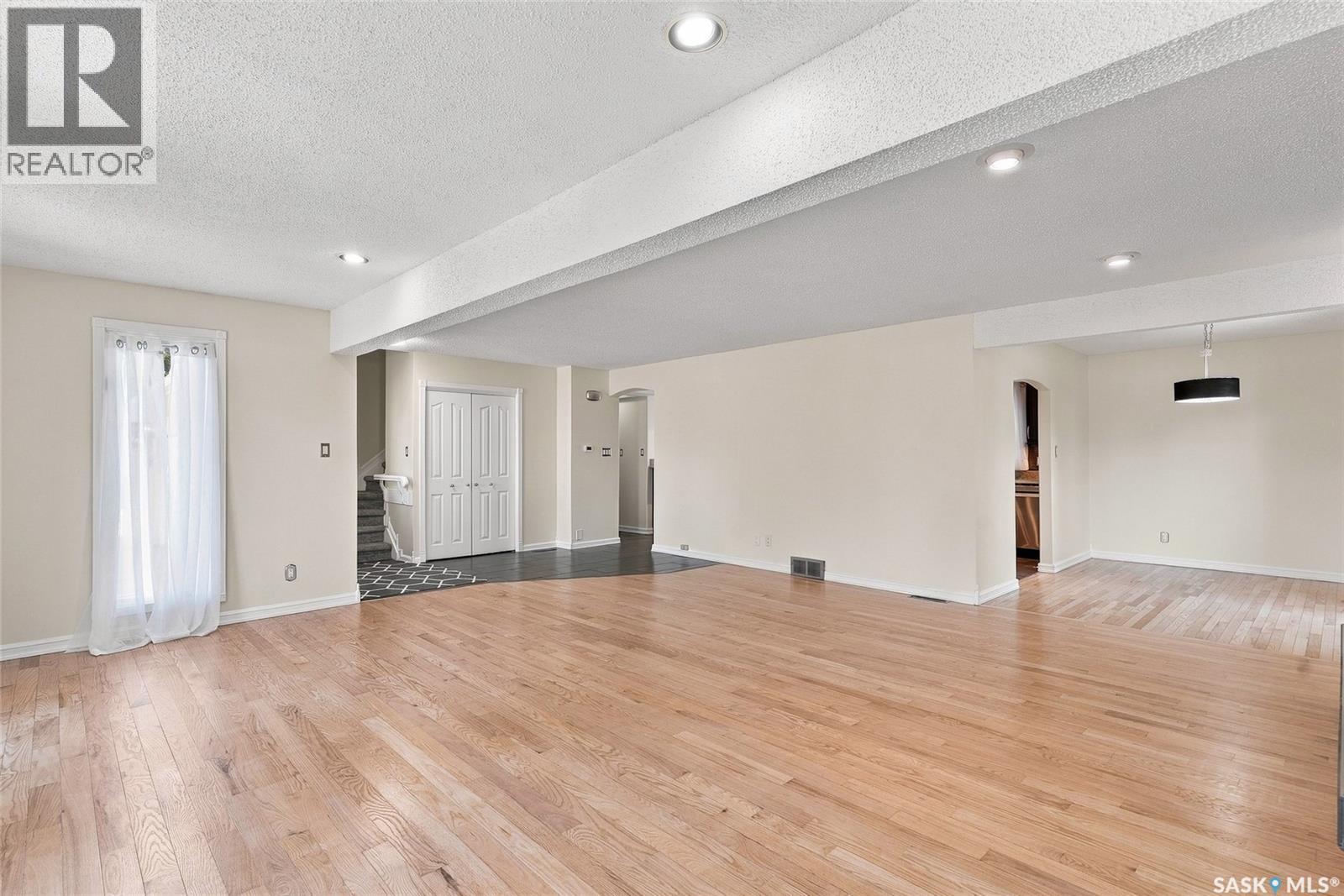 3445 Caen STREET, Saskatoon — photo 8