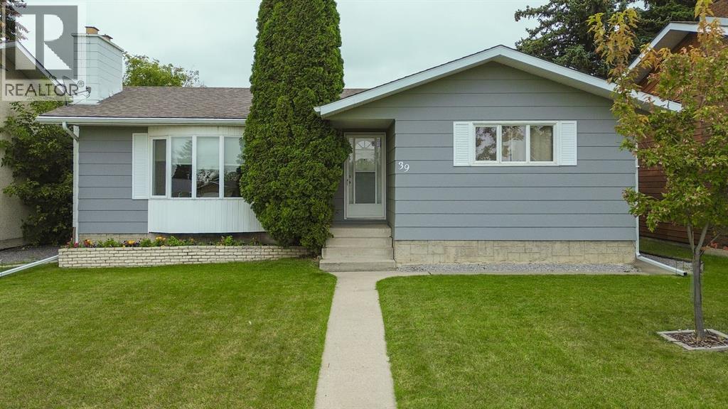 39 Opal Avenue, Red Deer