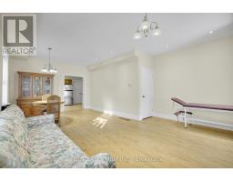 Living room - 924 Princess Avenue, London East, ON N5W3M6 Photo 7