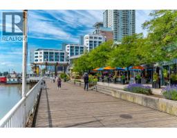 1107 610 Victoria Street, New Westminster, BC V3M0A5 Photo 39