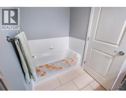 1107 610 Victoria Street, New Westminster, BC V3M0A5 Photo 25