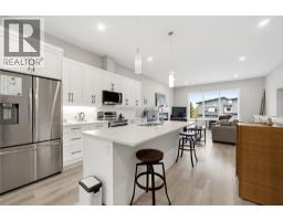 Primary Bedroom - 2810 15 Avenue Ne Unit# 9, Salmon Arm, BC V1E3B8 Photo 13
