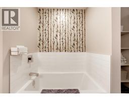 2810 15 Avenue Ne Unit# 9, Salmon Arm, BC V1E3B8 Photo 20