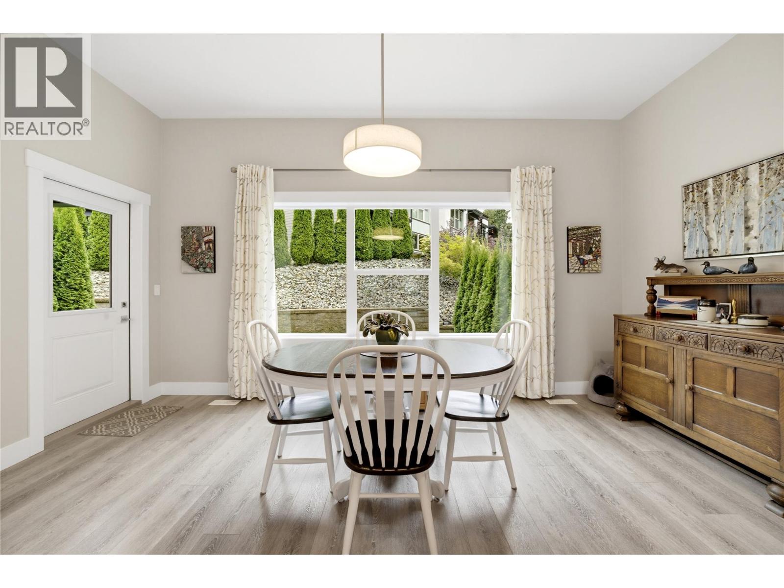 9 2810 15 Avenue Northeast, Salmon Arm