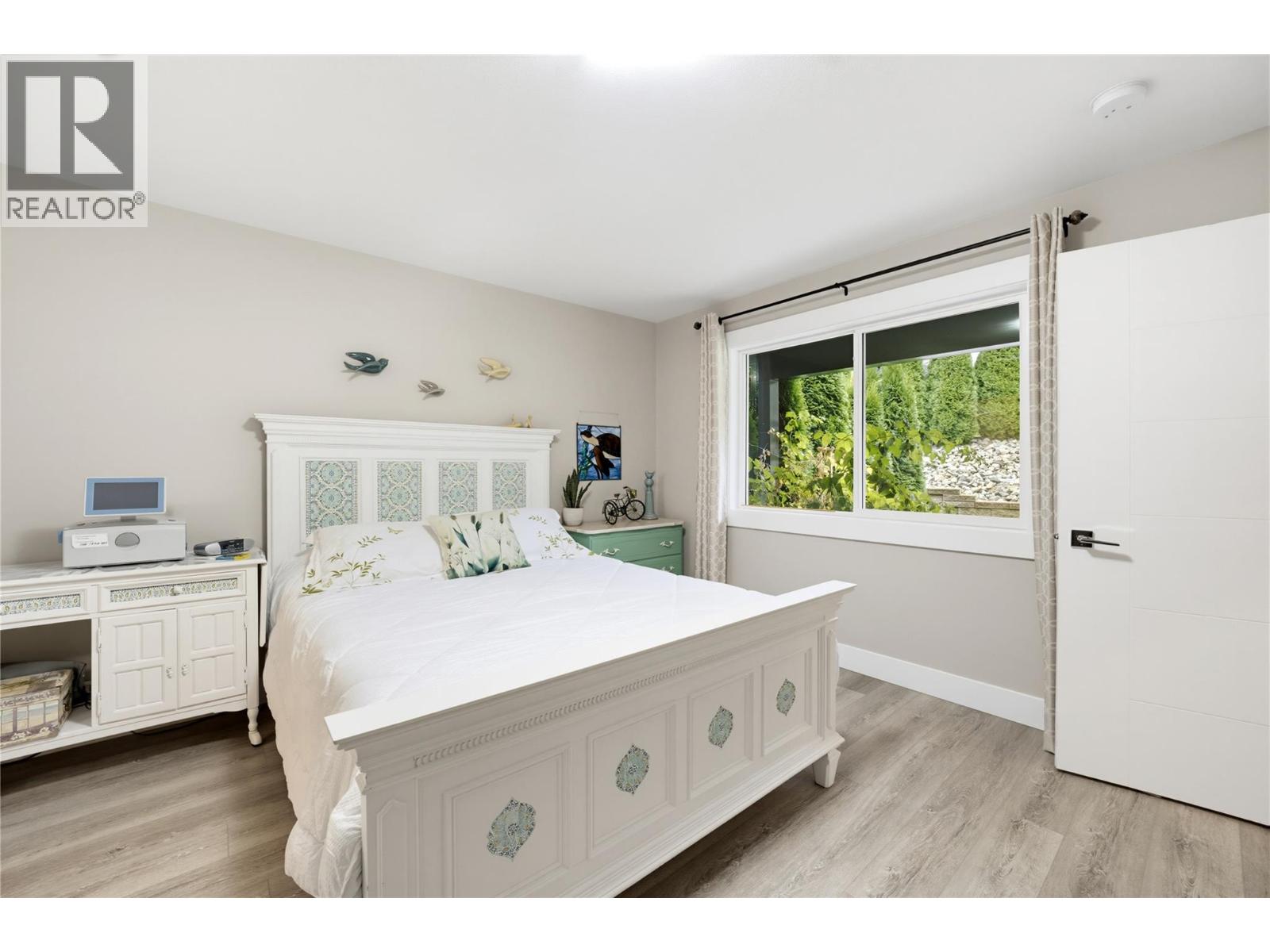 9 2810 15 Avenue Northeast, Salmon Arm