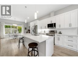 Kitchen - 2810 15 Avenue Ne Unit# 9, Salmon Arm, BC V1E3B8 Photo 7