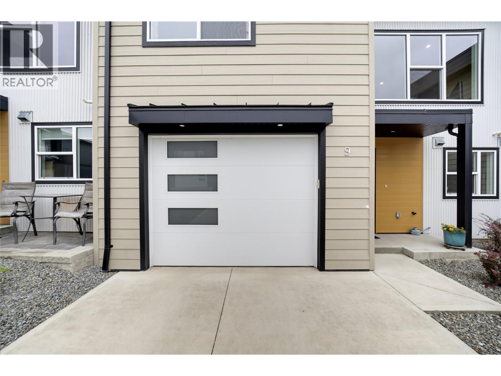 9 2810 15 Avenue Northeast, Salmon Arm