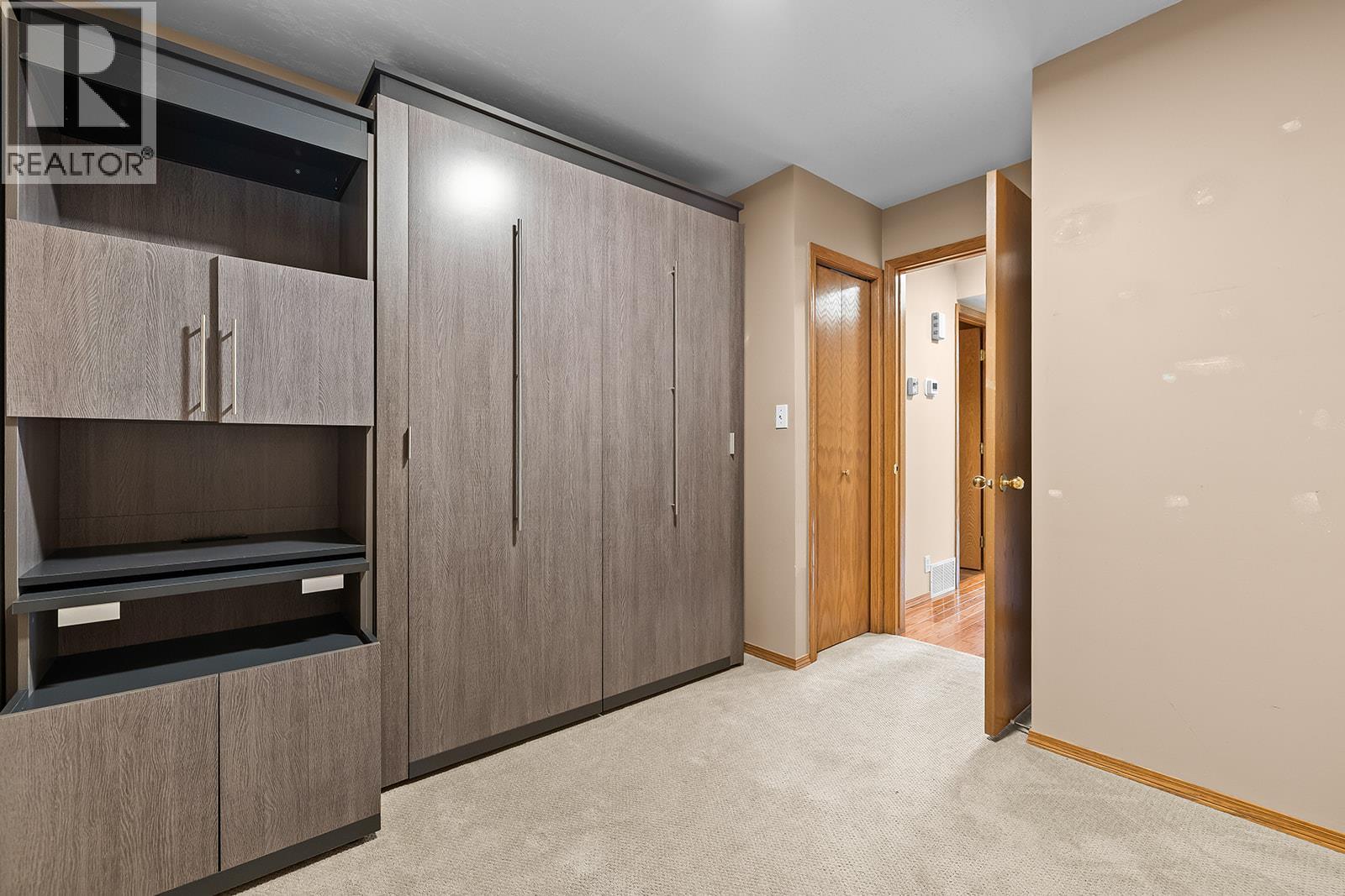 4321 Crystal Drive - 22