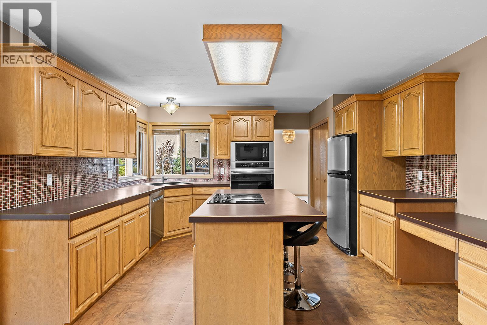 4321 Crystal Drive - Image 10
