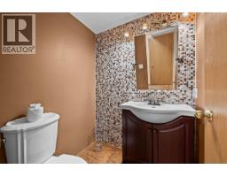 4321 Crystal Drive, Vernon, BC V1T8V4 Photo 23