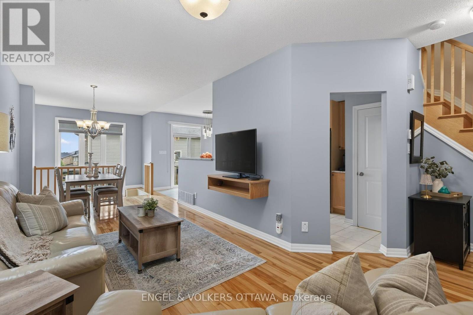 512 KNOTRIDGE STREET, Ottawa — photo 7