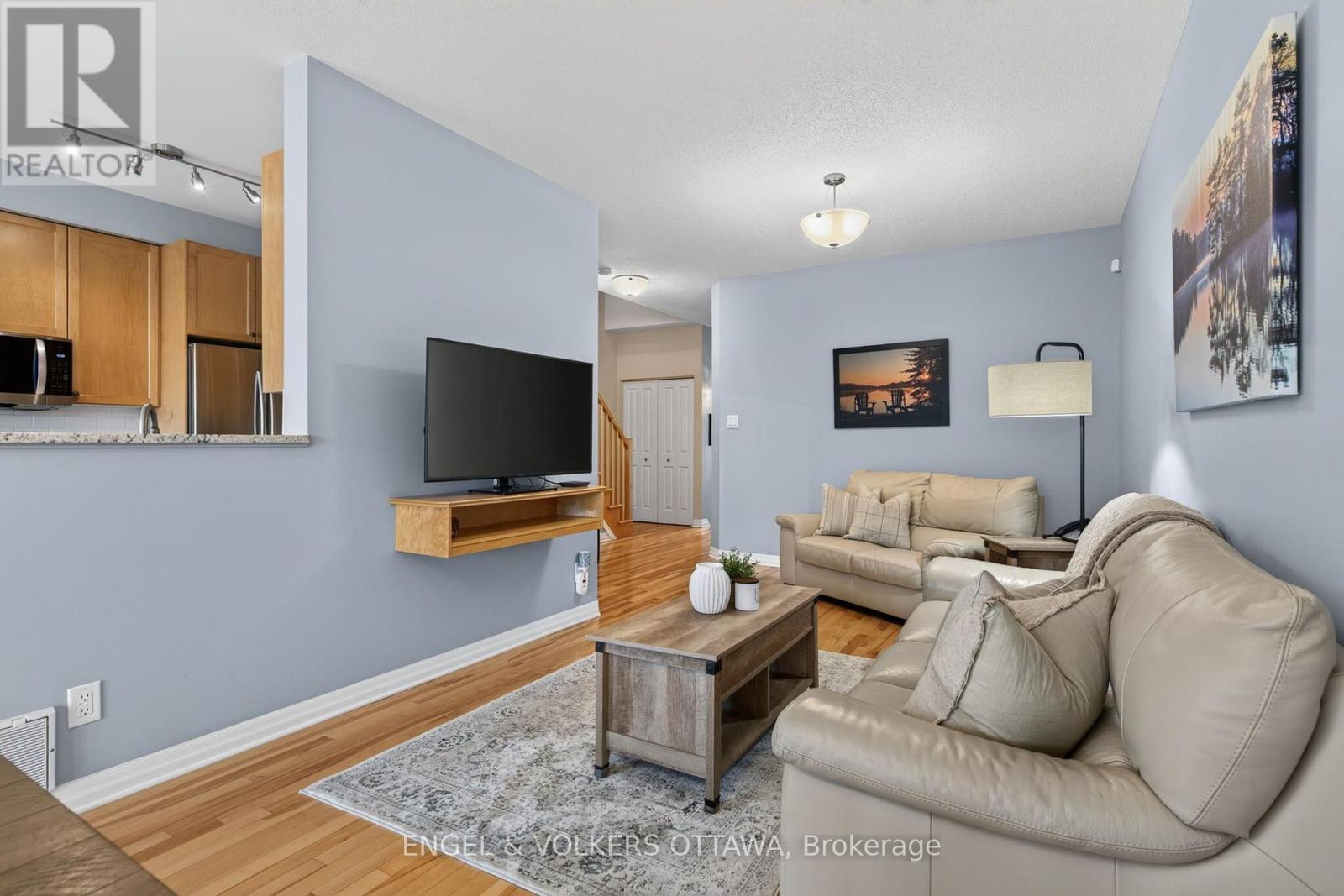 512 KNOTRIDGE STREET, Ottawa — photo 9