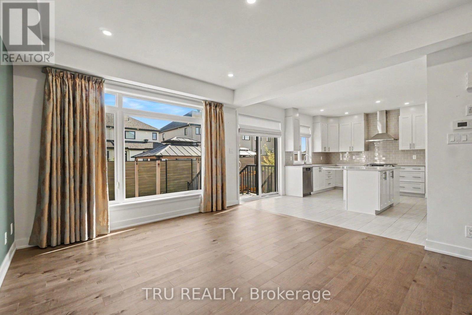 306 CHAMOMILE WAY - Image 18