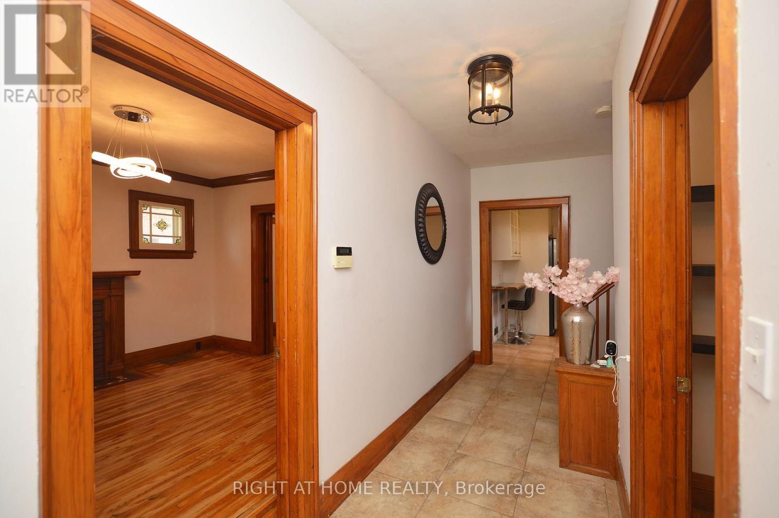 407 KING STREET E, Oshawa (Central) — photo 3