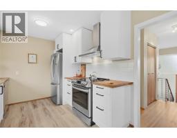 2175 Munro Crescent, Merritt, BC V1K1H7 Photo 15