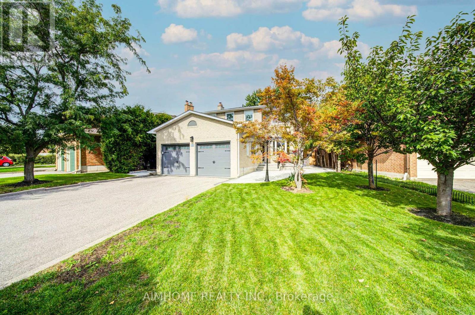 83 HOUSEMAN CRESCENT, Richmond Hill (North Richvale) — photo 2
