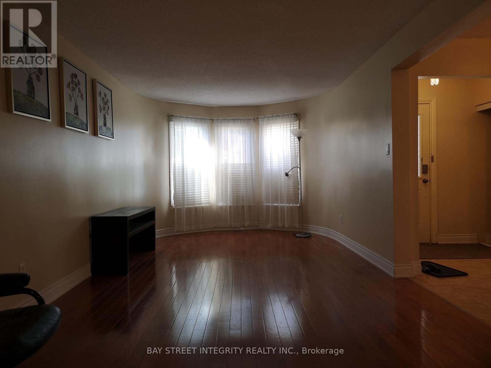MAIN - 3 FELTHAM ROAD, Markham (Raymerville) — photo 5