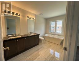 155 Silk Twist Drive, East Gwillimbury, ON L9N1E2 Photo 13