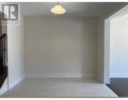 Bedroom 3 - 155 Silk Twist Drive, East Gwillimbury, ON L9N1E2 Photo 8