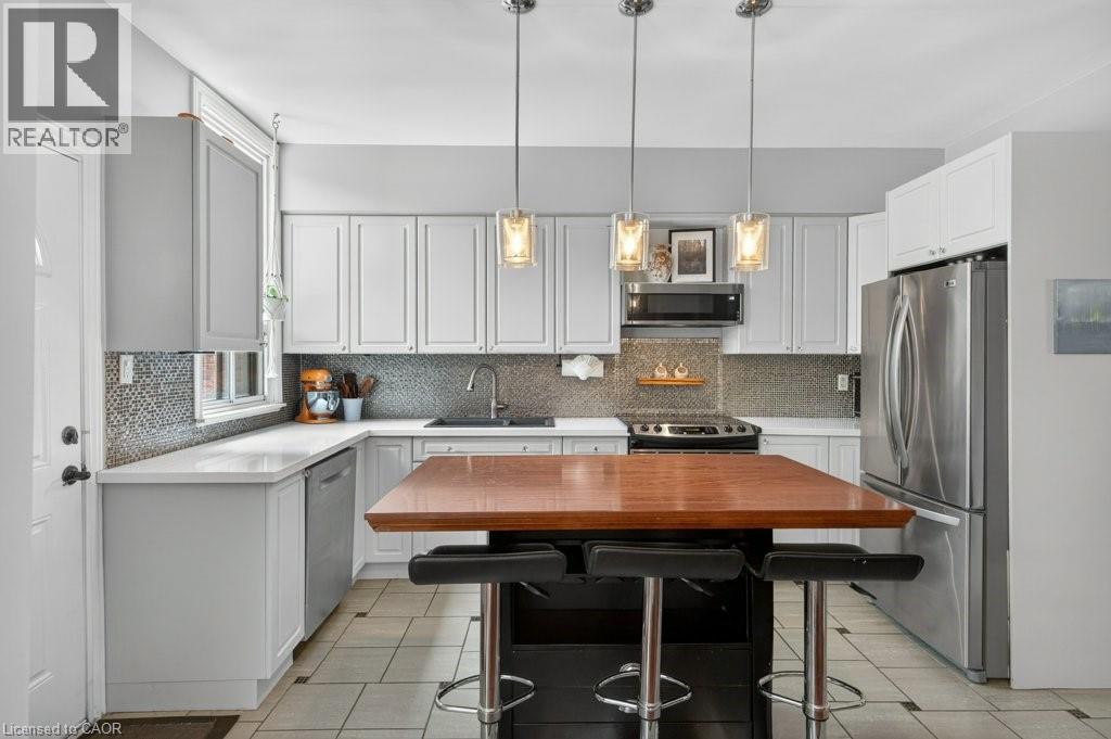 225 PROSPECT Street S, Hamilton — photo 11