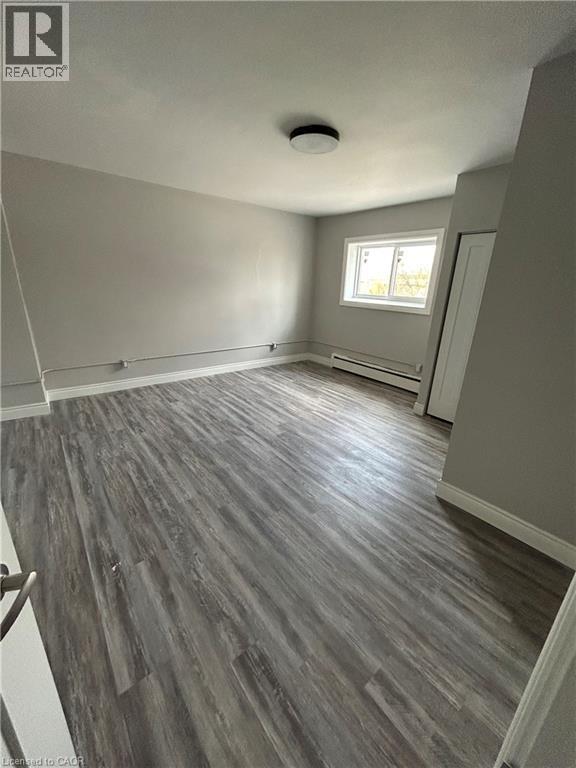 385 MELVIN Avenue Unit# 205, Hamilton — photo 4
