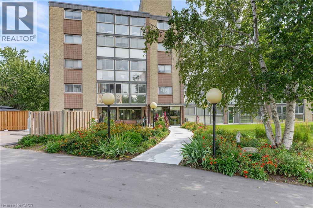 400 CHAMPLAIN Boulevard Unit# 104, Cambridge — photo 3