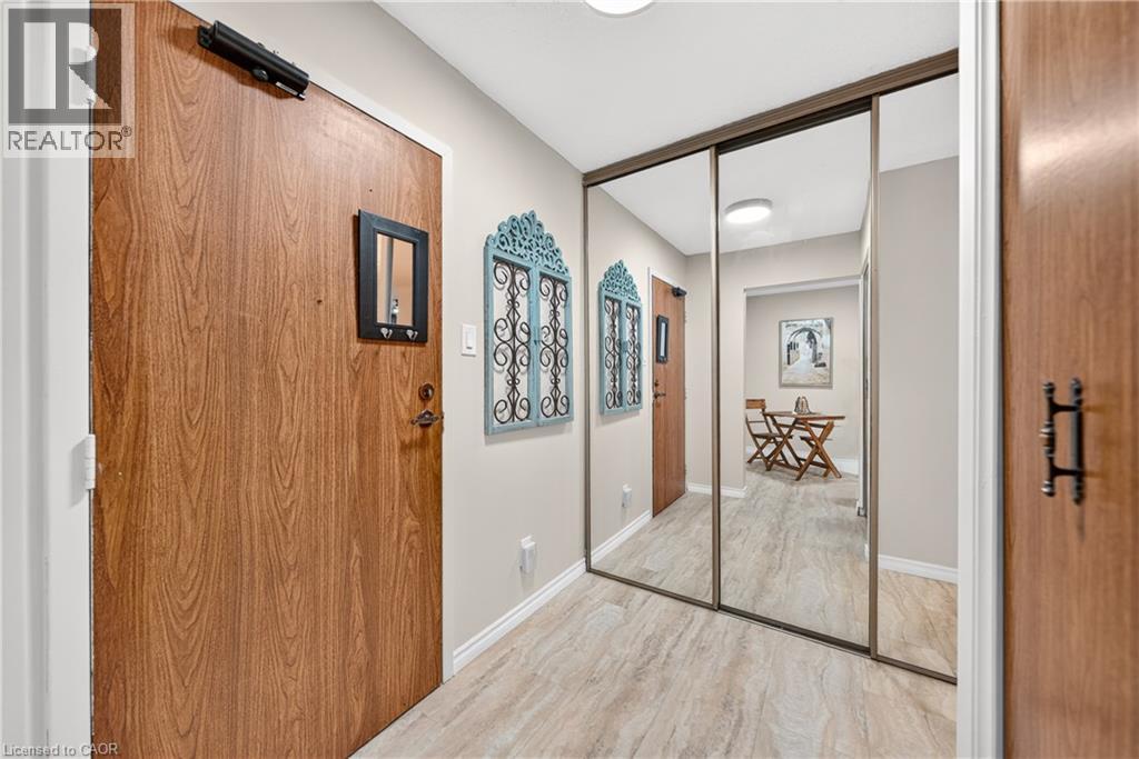 400 CHAMPLAIN Boulevard Unit# 104, Cambridge — photo 8