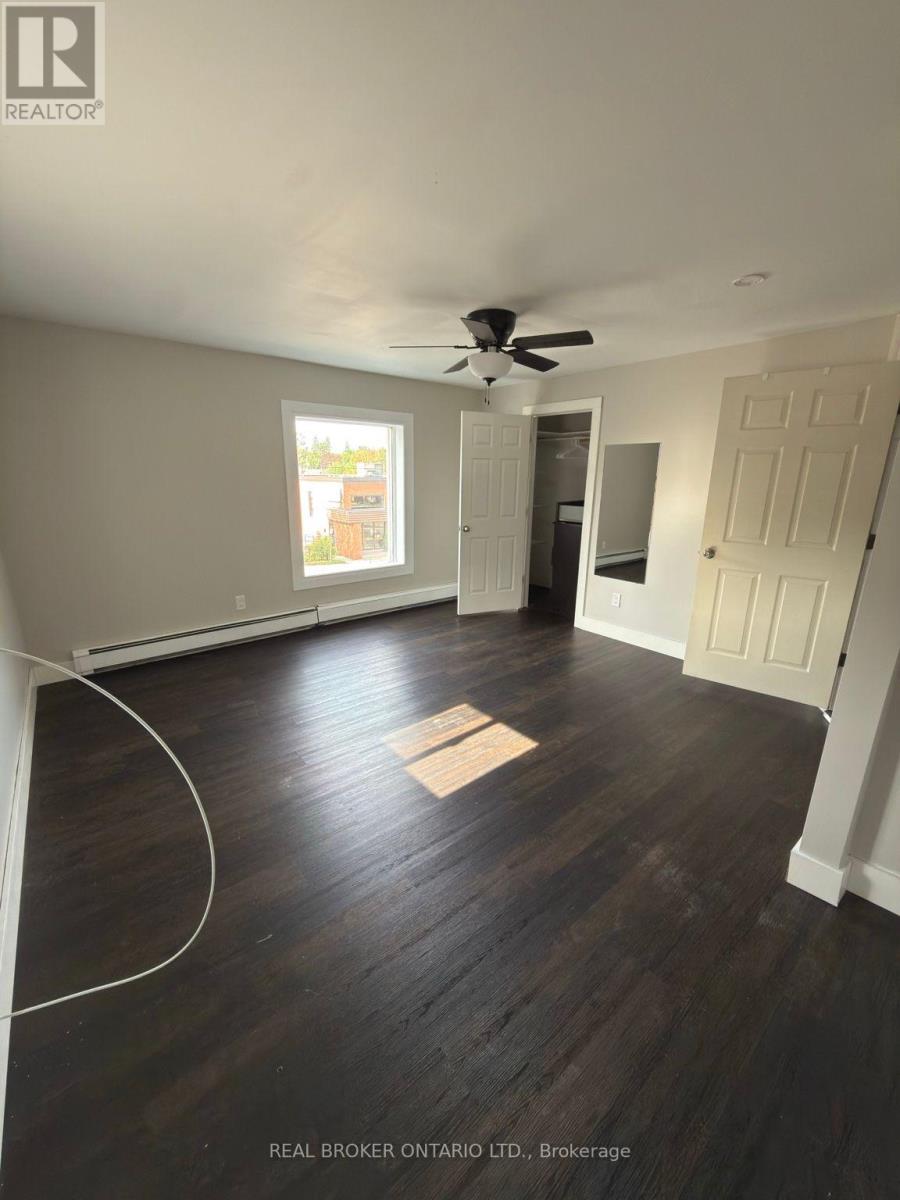 2 - 73 COLDWATER STREET E, Orillia — photo 4