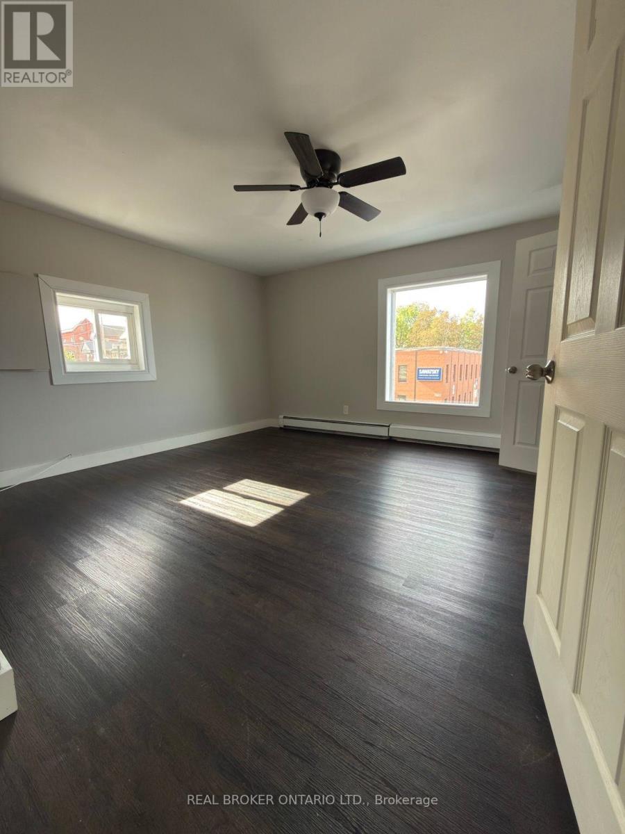 2 - 73 COLDWATER STREET E, Orillia — photo 5