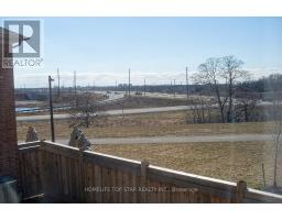 Couch House - 29 Woodway Lane, Markham, ON L6B0N4 Photo 6