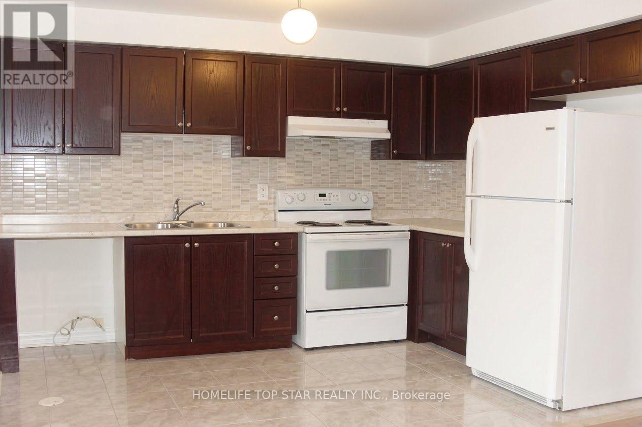 COUCH HOUSE - 29 WOODWAY LANE, Markham (Cornell) — photo 3