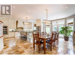 Laundry room - 17 Agar Crescent, Toronto, ON M9B5A4 Photo 10