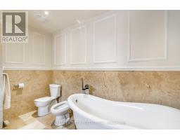 17 Agar Crescent, Toronto, ON M9B5A4 Photo 22